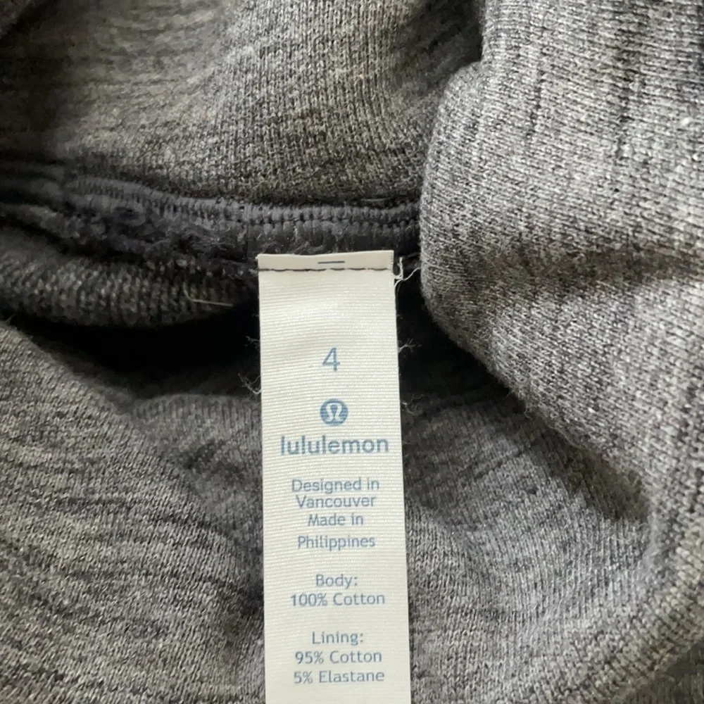Lululemon | Heather Grey Turtleneck Sweater with Pockets - Picture 4 of 7
